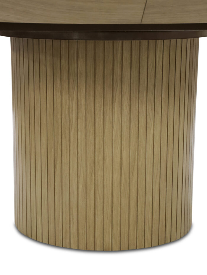 Solider, unverwechselbarer Klapptisch HELIOS