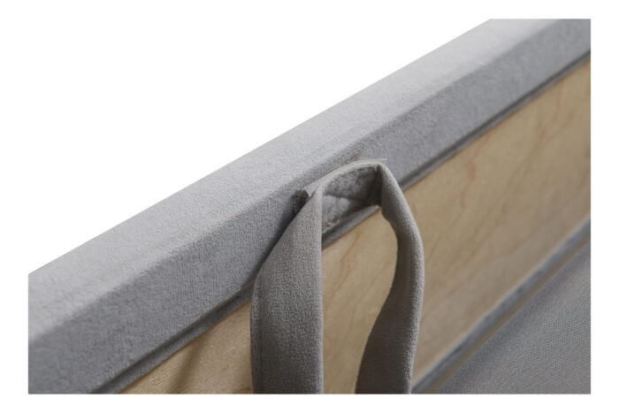 Elegantes Ecksofa mit Konsole und Ladegerät MORENA II