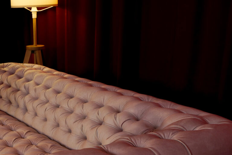 Chesterfield Sofa – zeitlose Eleganz für jedes Wohnzimmer