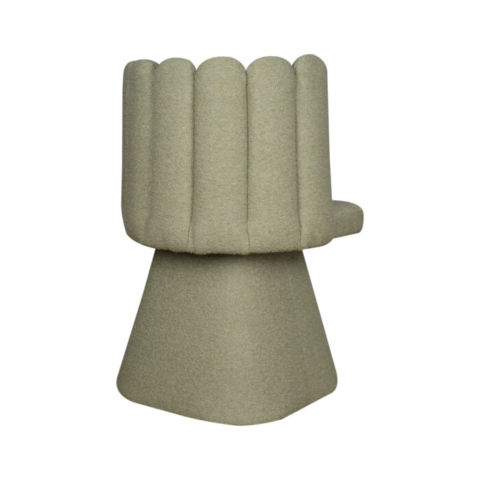 Stuhl Savio ist ein Möbelstück mit einer einzigartigen Form, stoff Riviera